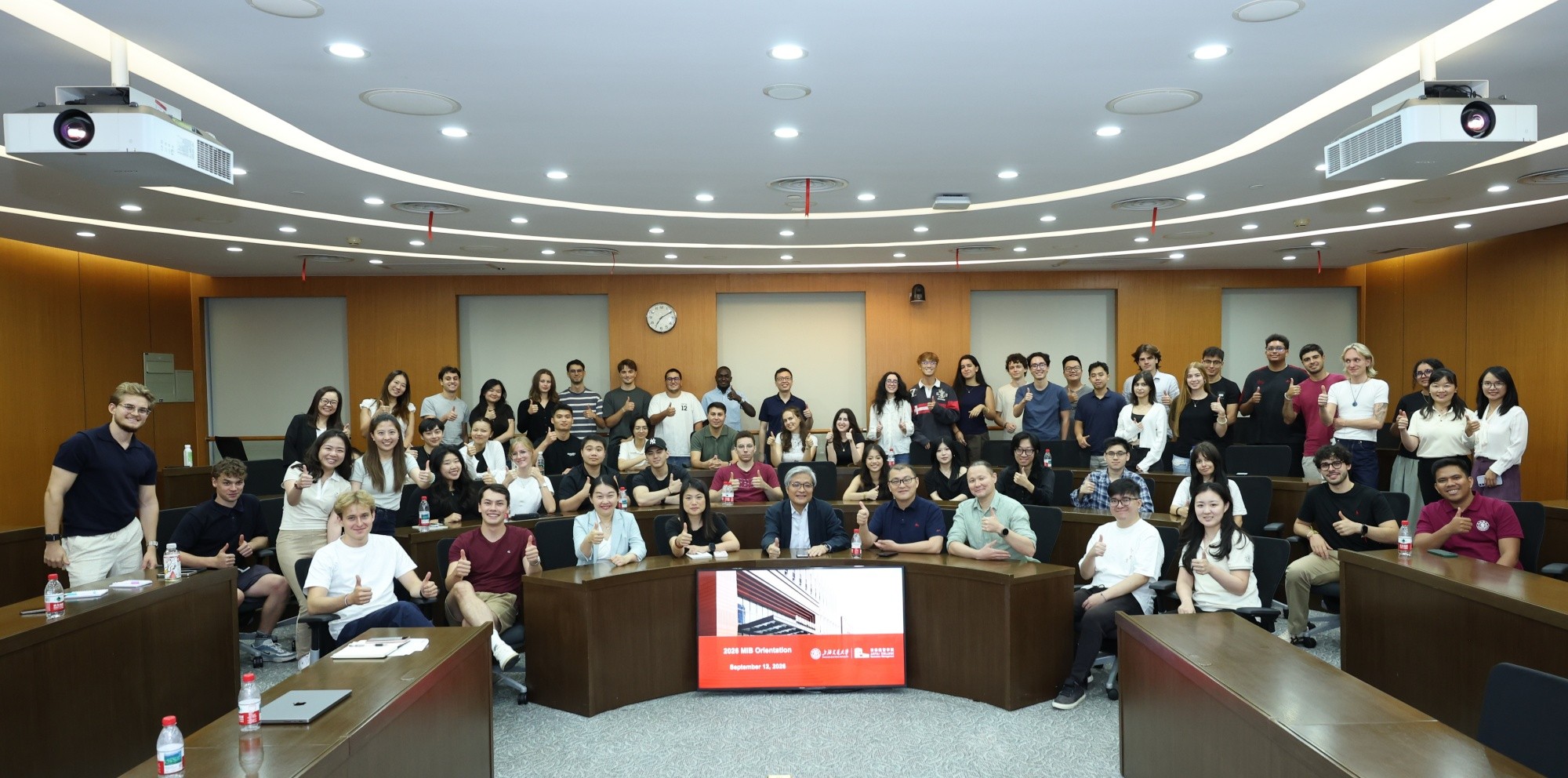 1789352154439044326.jpg 1. para. 1 后_副本.jpg